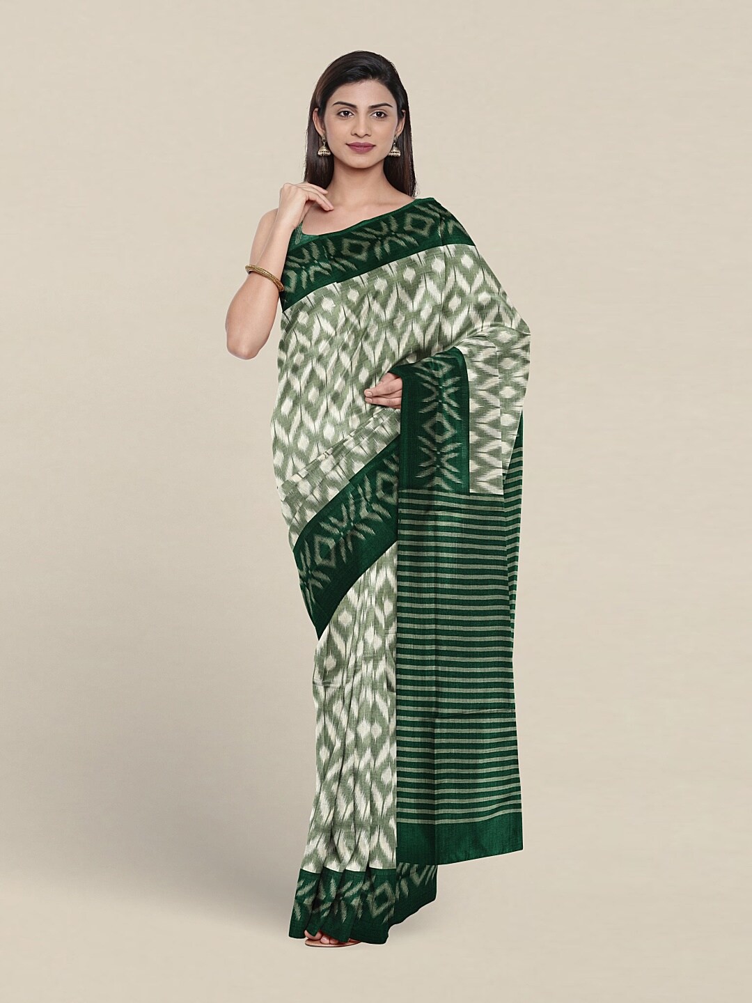 

Pothys Green & Cream-Coloured Saree