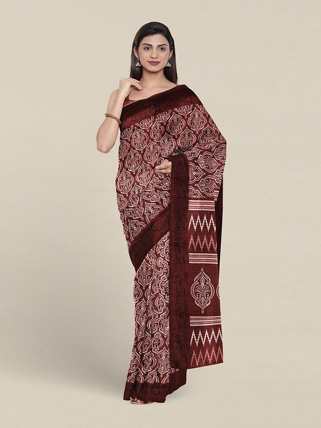 

Pothys Ethnic Motifs Printed Saree, Brown