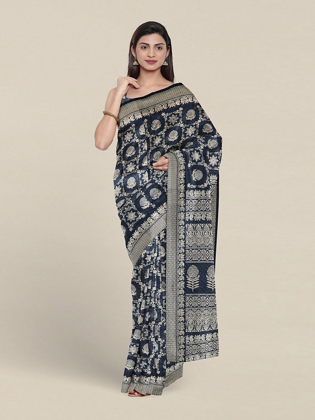 

Pothys Ethnic Motifs Printed Saree, Grey