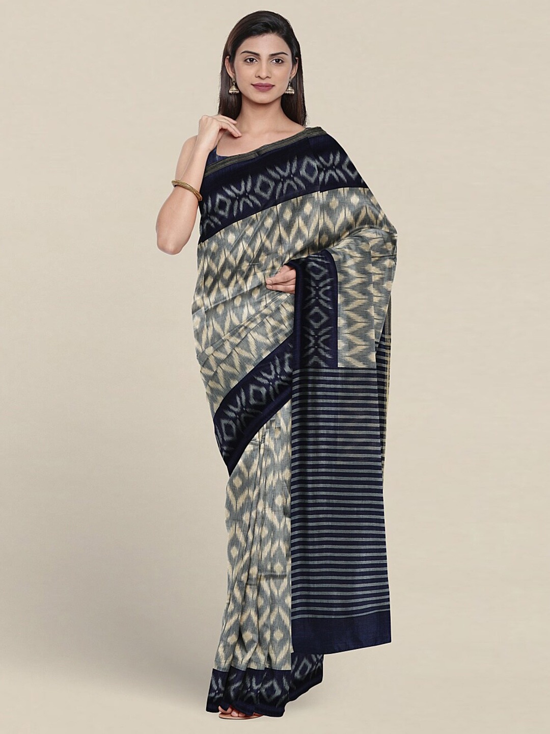 

Pothys Grey & Black Saree