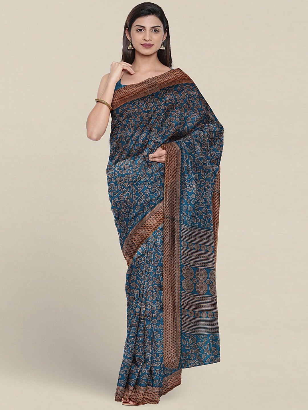 

Pothys Floral Printed Saree, Blue