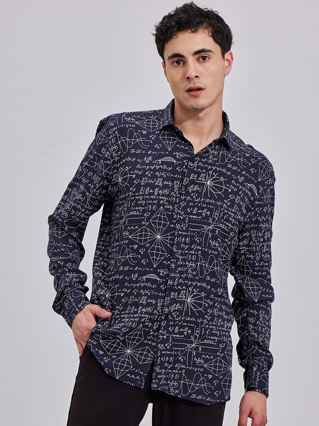 

Snitch Navy Blue Classic Slim Fit Typography Printed Casual Shirt