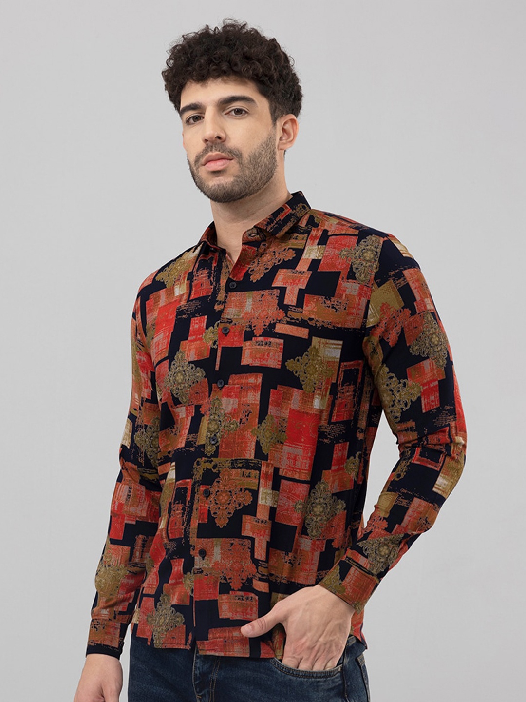 

Snitch Orange Classic Slim Fit Opaque Cotton Geometric Printed Casual Shirt