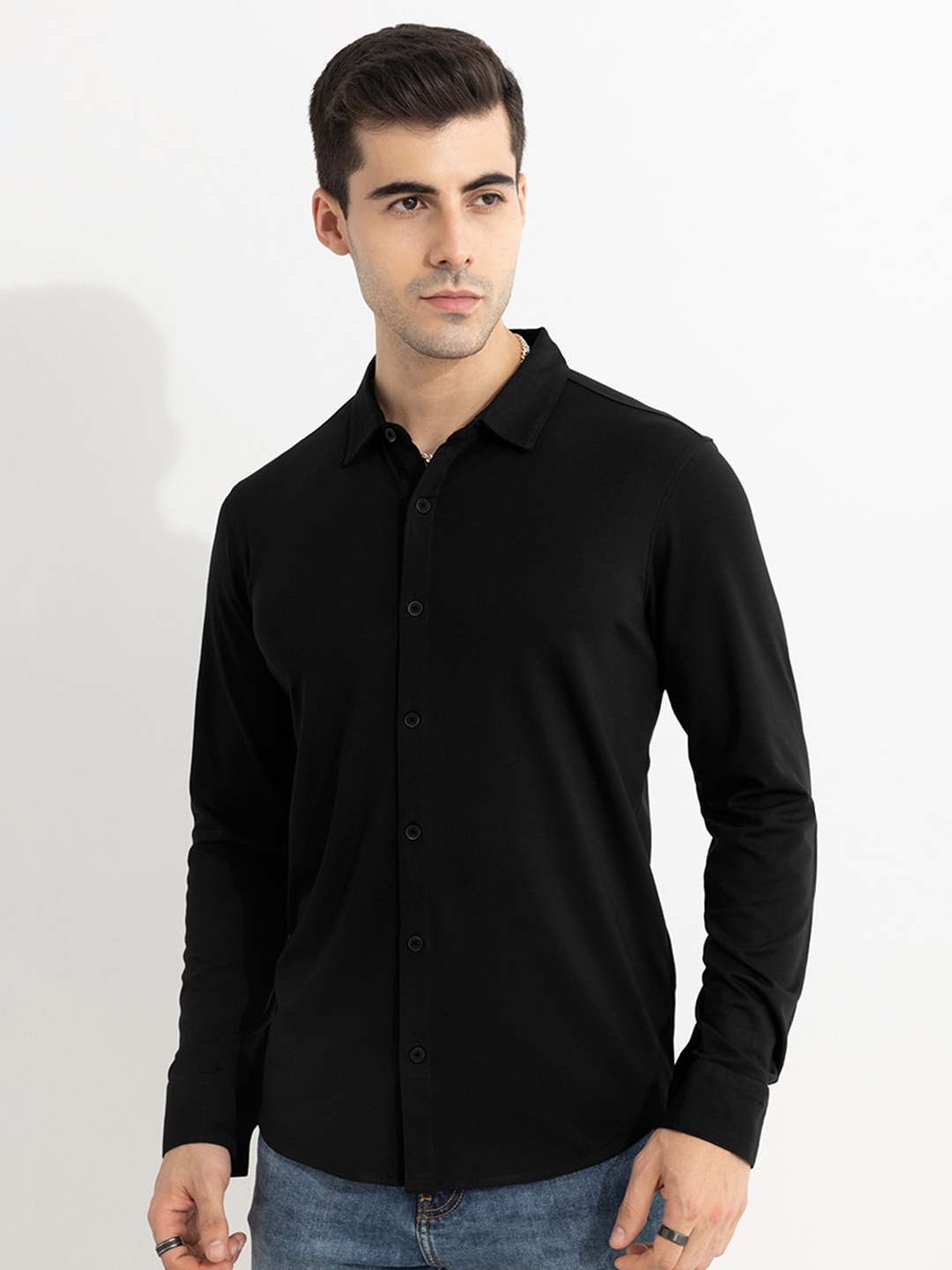 

Snitch Black Classic Slim Fit Cotton Casual Shirt