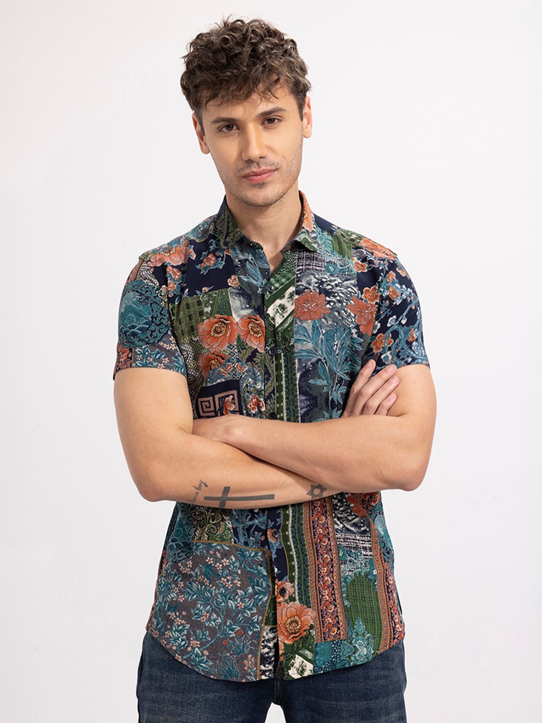

Snitch Men Classic Slim Fit Floral Printed Casual Shirt, Green