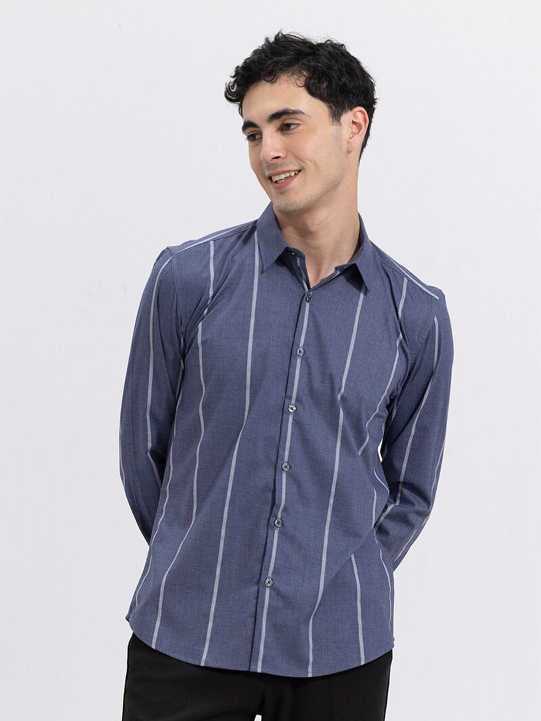 

Snitch Blue Classic Slim Fit Striped Cotton Casual Shirt