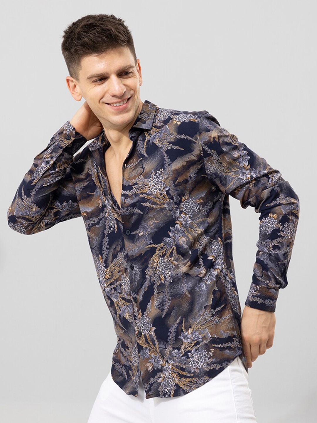 

Snitch Grey And Blue Classic Floral Printed Casual Shirt