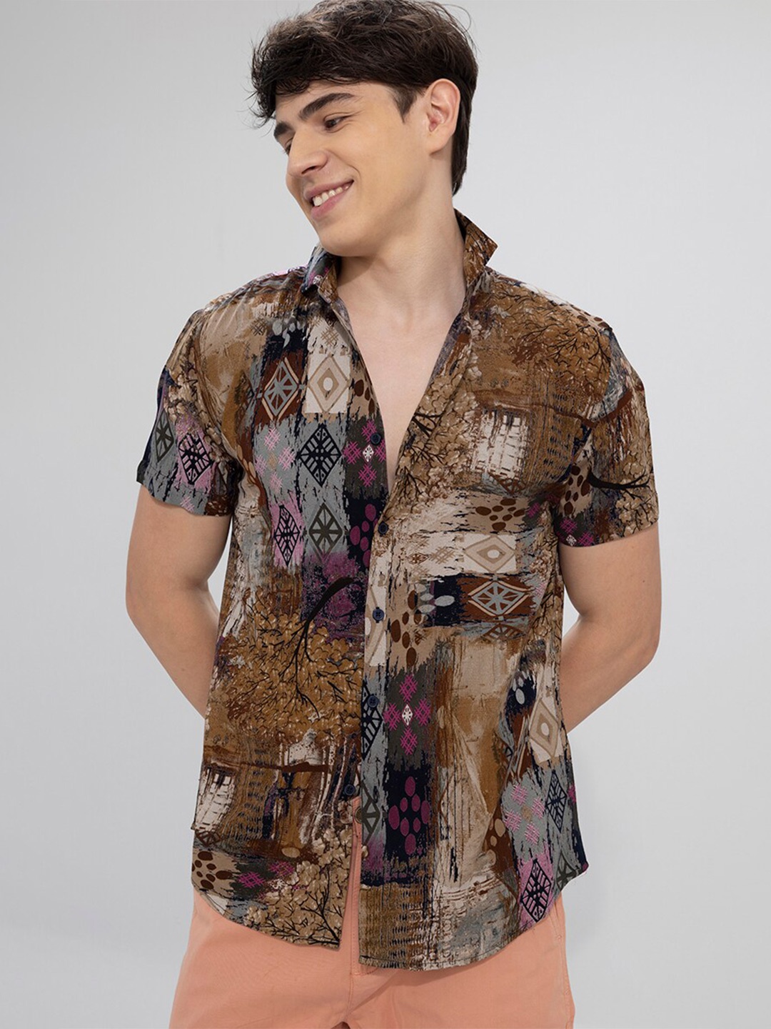 

Snitch Brown Classic Slim Fit Opaque Printed Casual Shirt