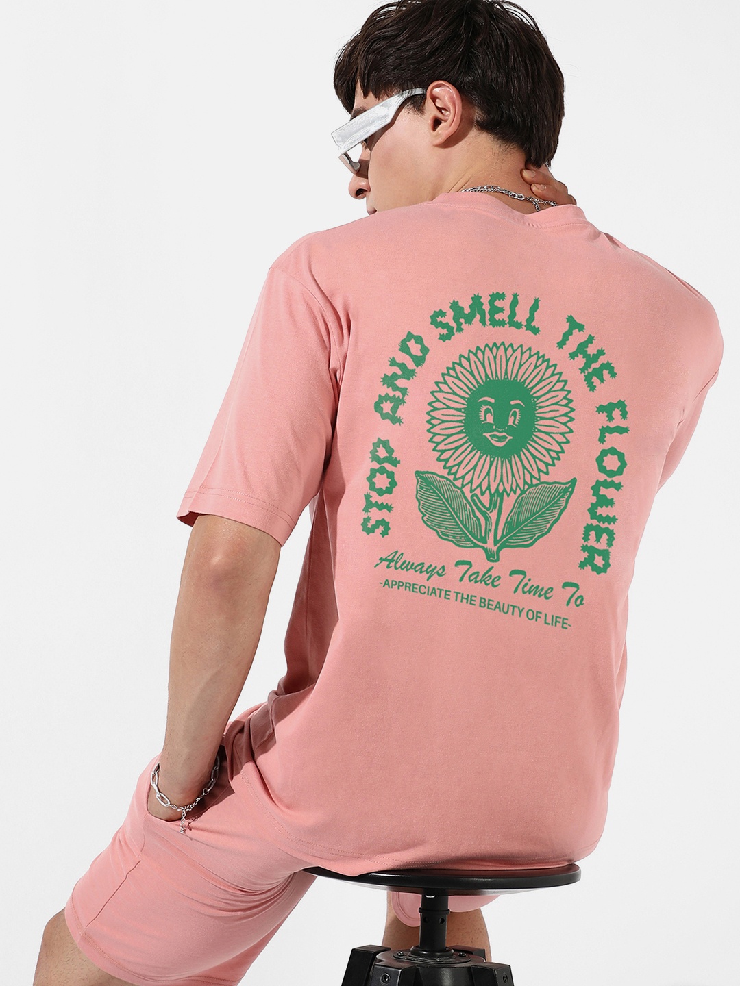 

Campus Sutra Pink Printed Round Neck T-shirt With Shorts