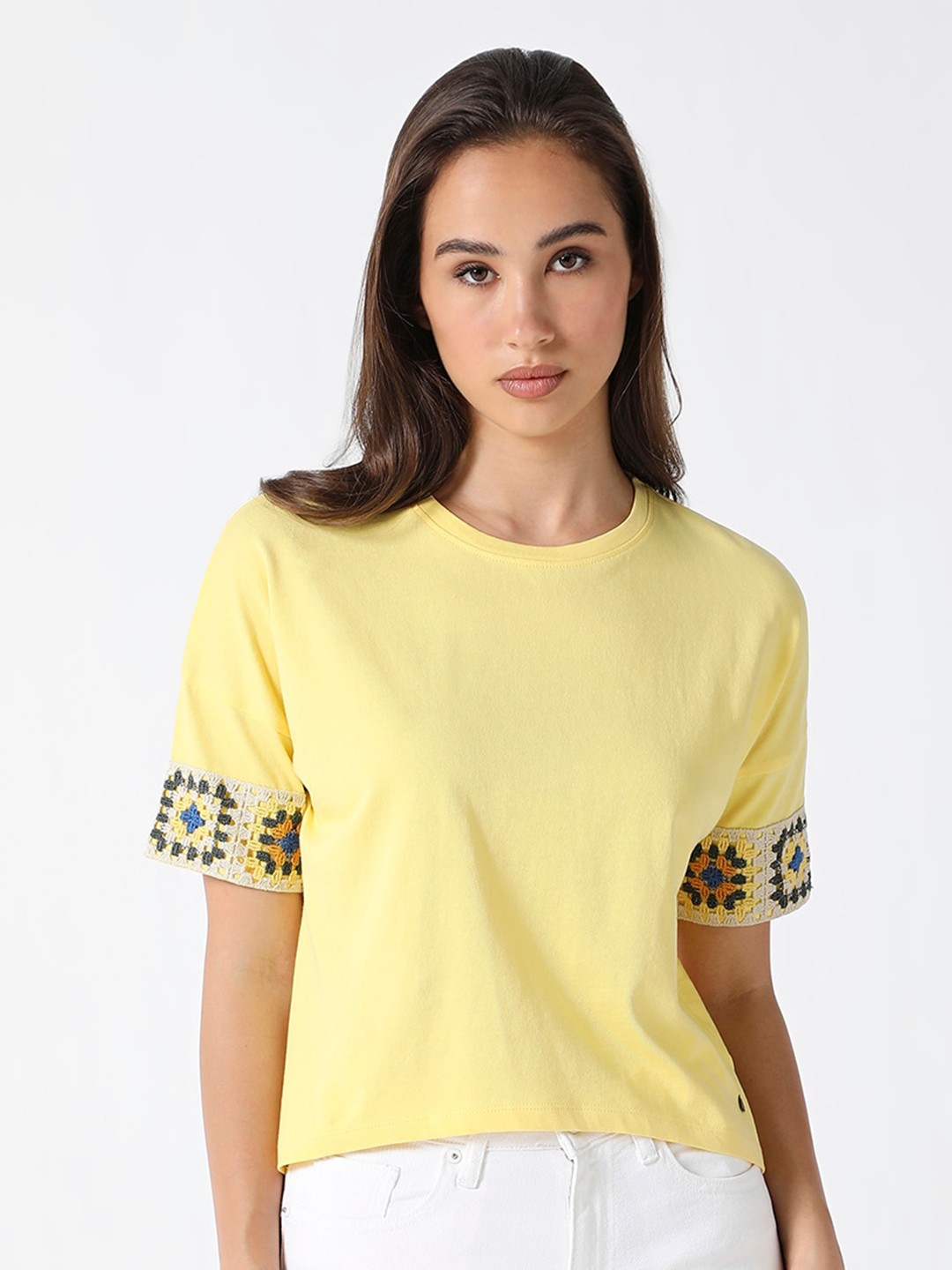 

Pepe Jeans Drop Shoulder Sleeves Cotton Relaxed Fit T-shirt, Yellow