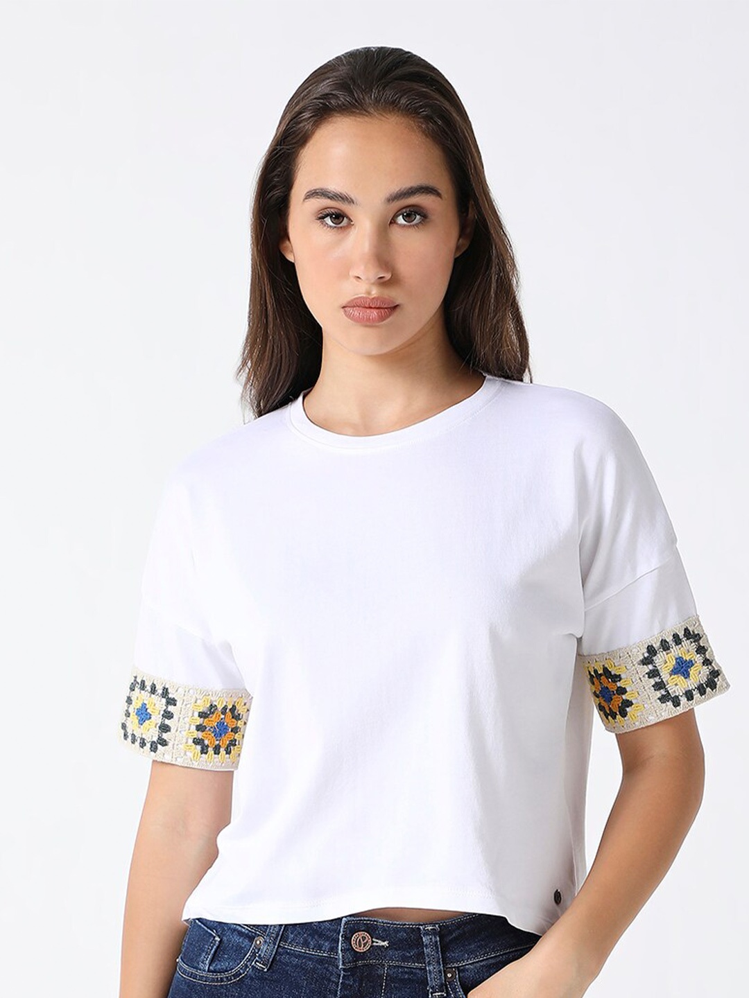 

Pepe Jeans Drop Shoulder Sleeves Cotton Relaxed Fit T-shirt, White