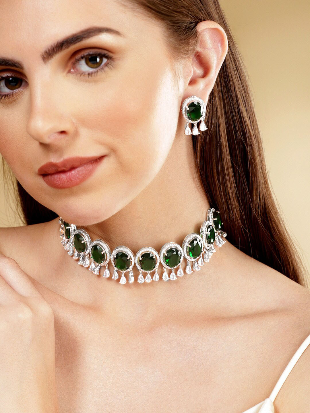 

Rubans Rhodium-Plated Emerald Green & Cubic Zirconia Studded Choker Necklace Set, Silver