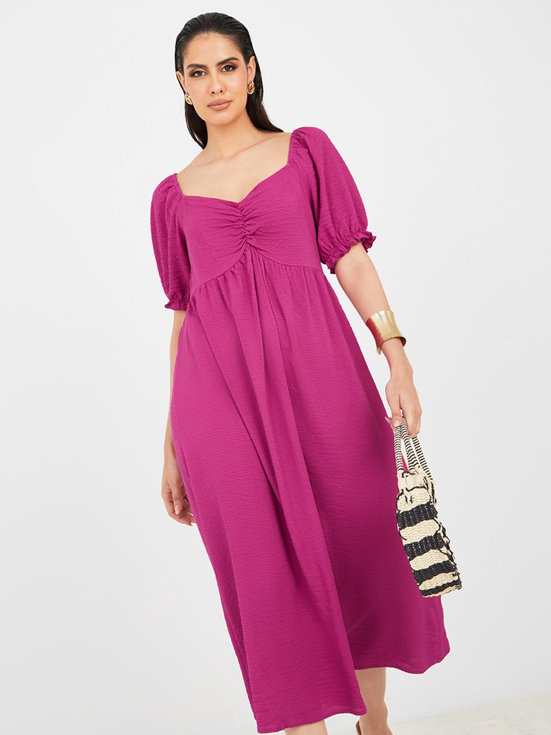 

Styli Sweetheart Neck Gathered Puff Sleeve Midi A-Line Dress, Magenta