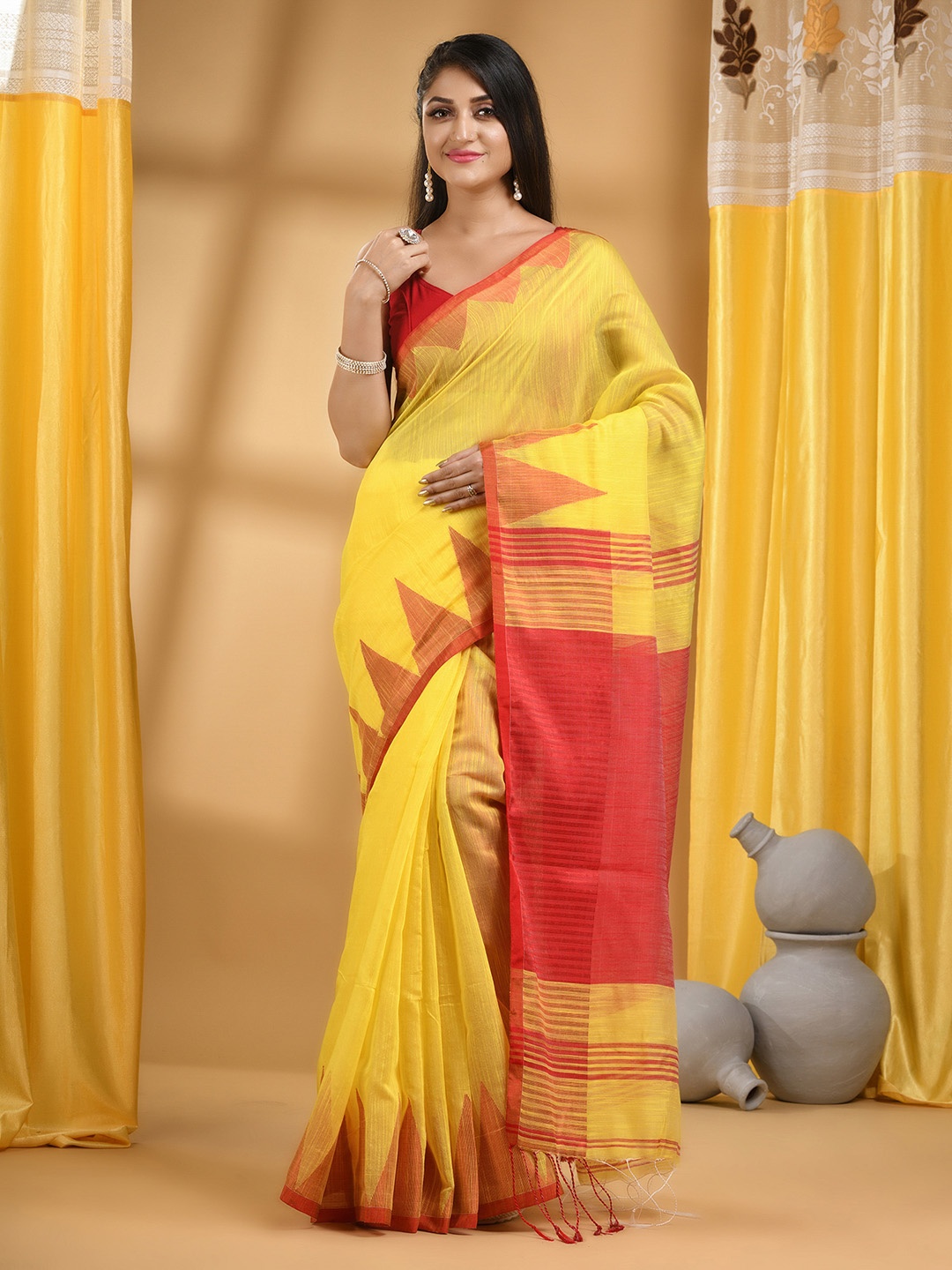

DESH BIDESH Woven Design Pure Cotton Traditional Taant Saree, Red