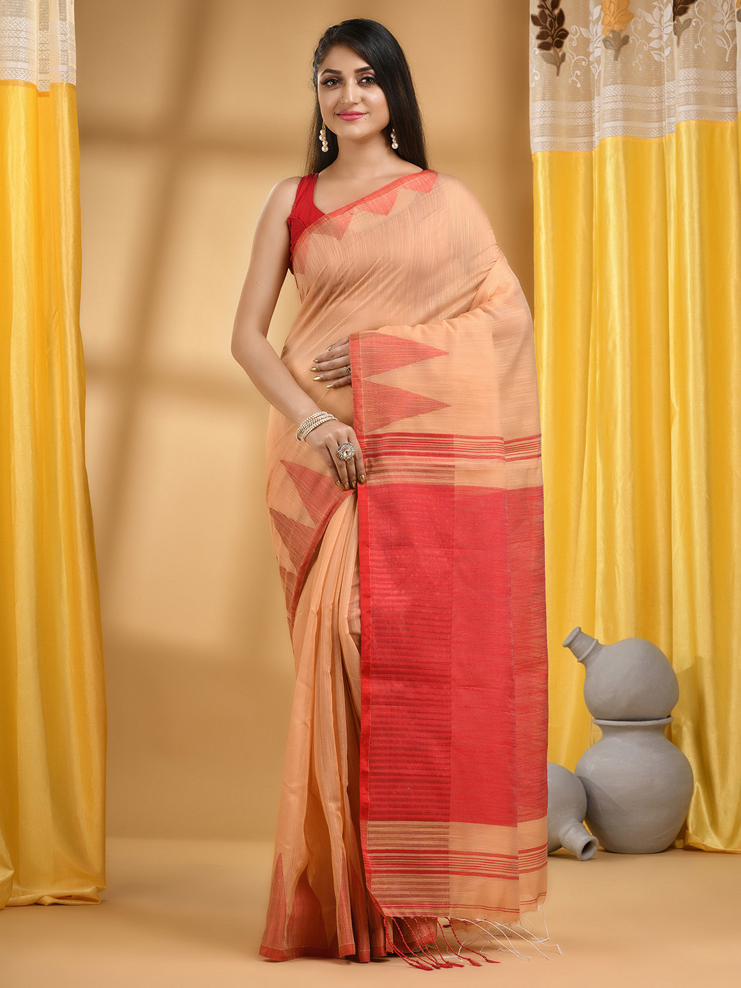 

DESH BIDESH Striped Pure Cotton Handloom Taant Saree, Red
