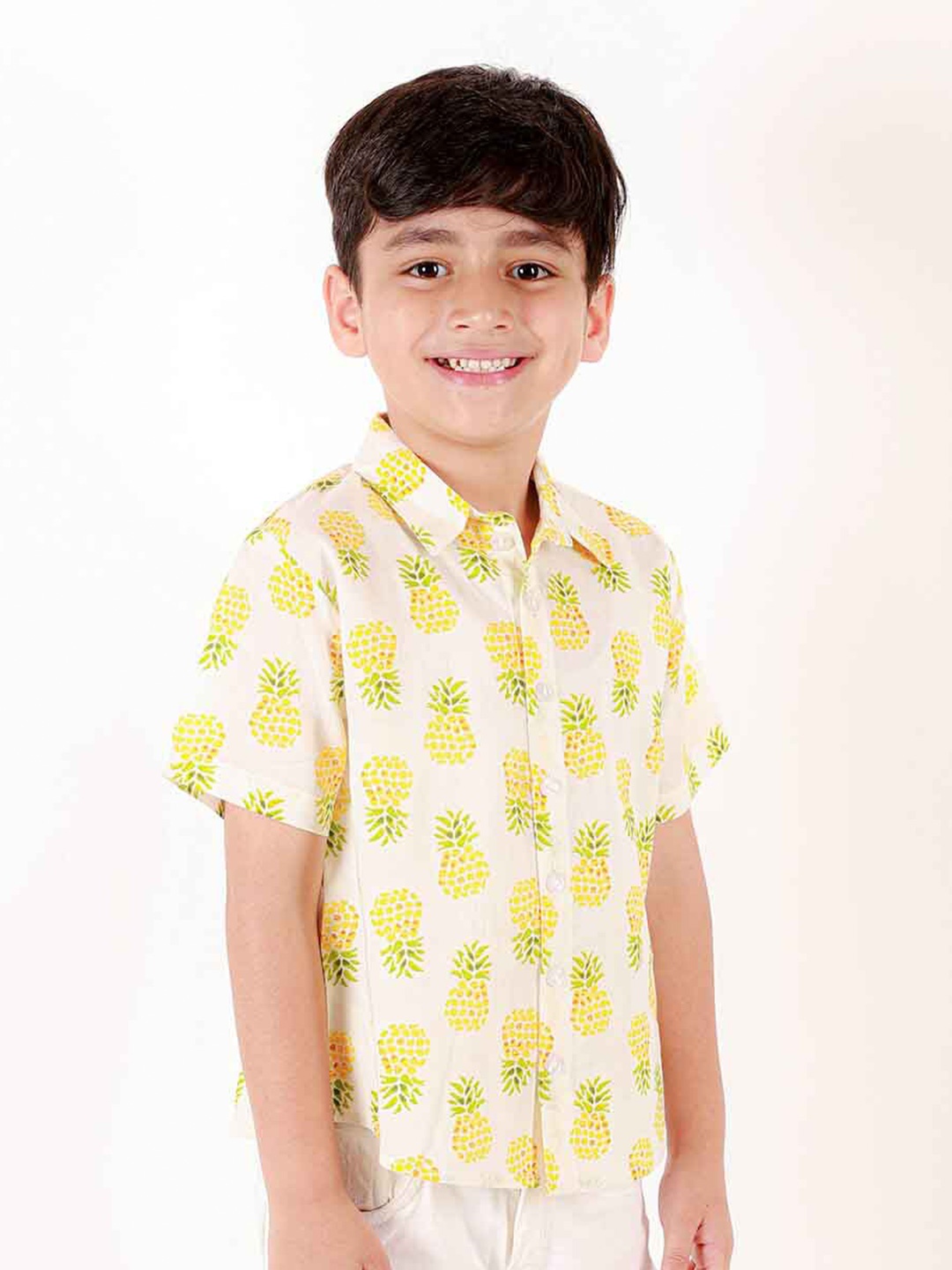 

Ka-mee Boys Comfort Conversational Printed Pure Cotton Casual Shirt, White