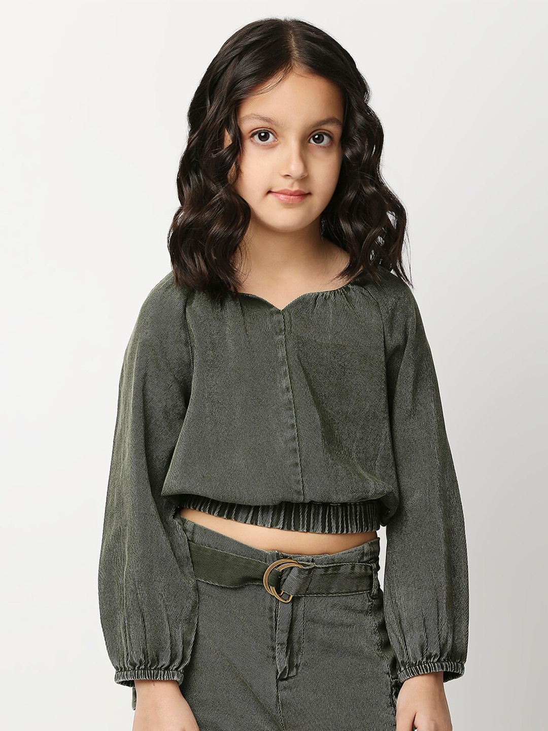 

Pepe Jeans Girls Raglan Sleeves Twill Pure Cotton Blouson Top, Green