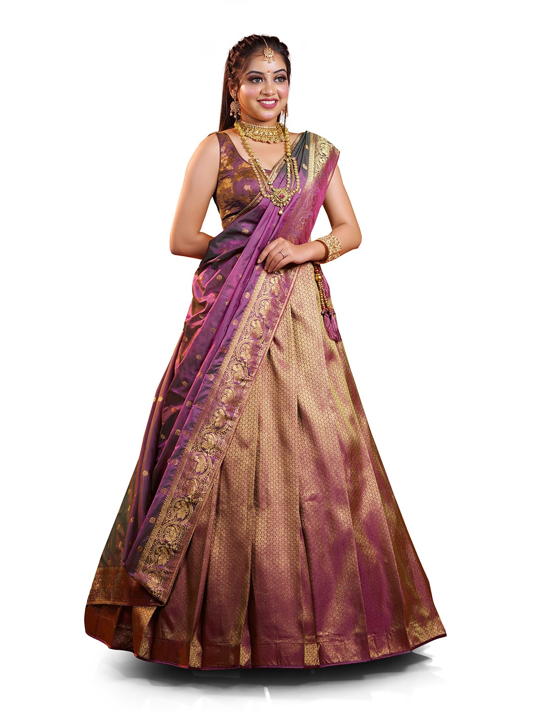 

HALFSAREE STUDIO Semi-Stitched Lehenga & Blouse With Dupatta, Green