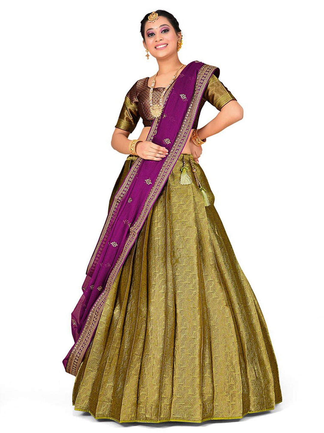 

HALFSAREE STUDIO Semi-Stitched Lehenga & Blouse With Dupatta, Green