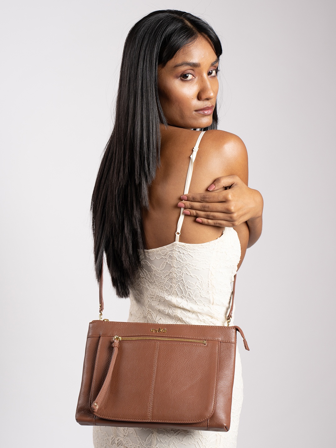 

Eske Leather Structured Sling Bag, Brown