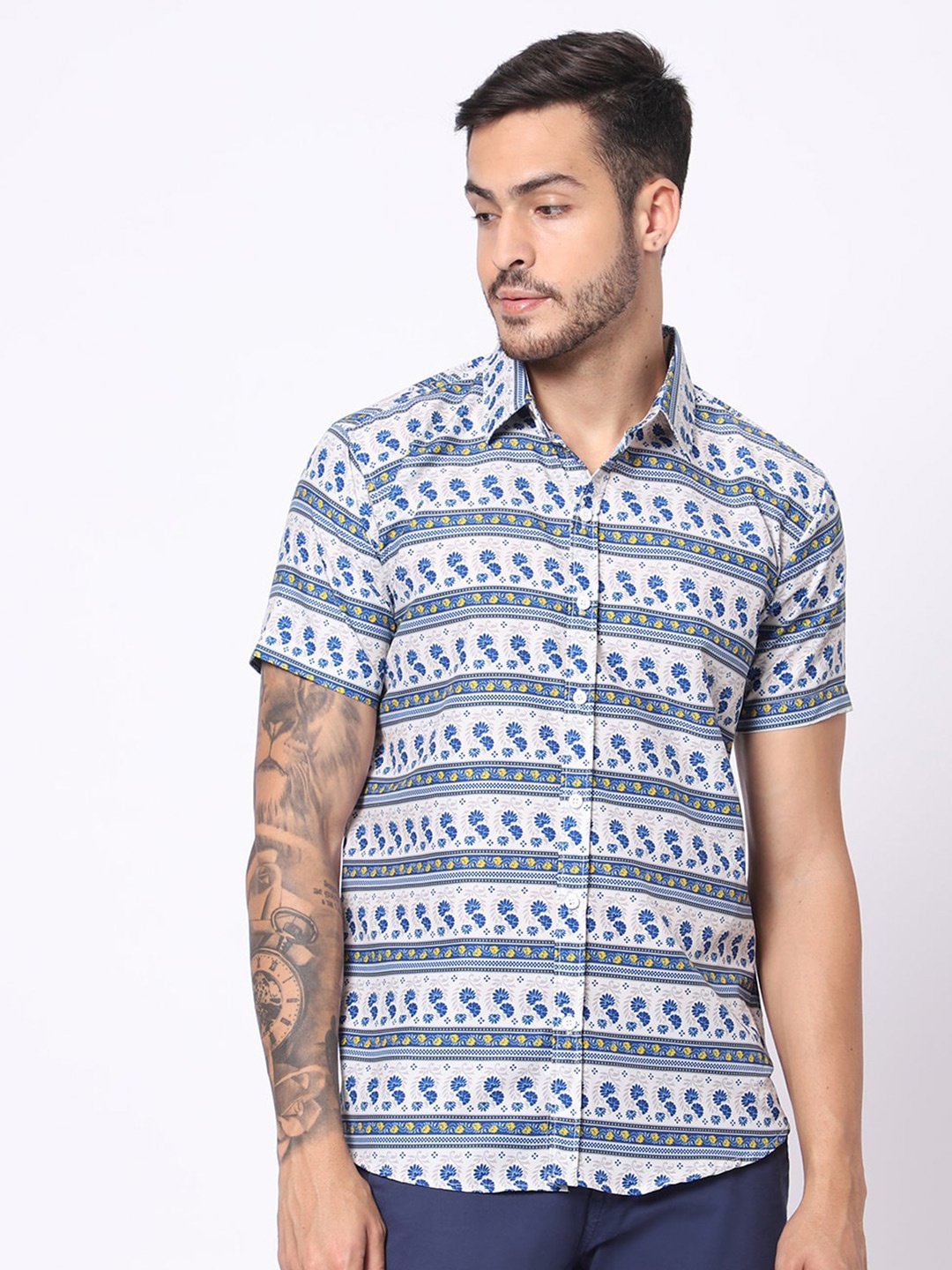 

N AND J Classic Opaque Geometric Printed Casual Shirt, White