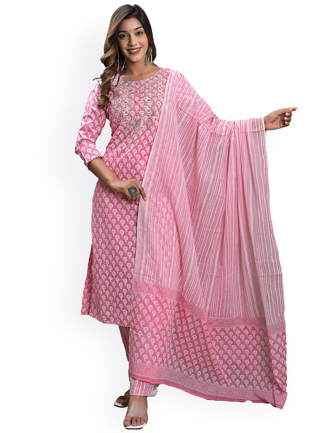 

KASHEEDA Ethnic Motifs Embroidered Thread Work Pure Cotton Kurta with Harem Pants & With, Pink