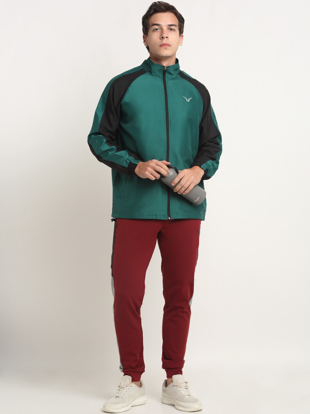 

Invincible Men Classic Lightweight Jacket, Green