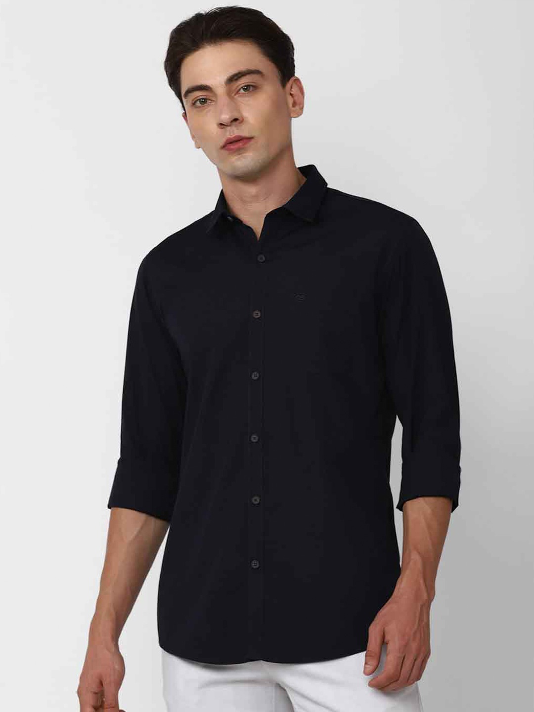 

Peter England Casuals Slim Fit Pure Cotton Casual Shirt, Navy blue