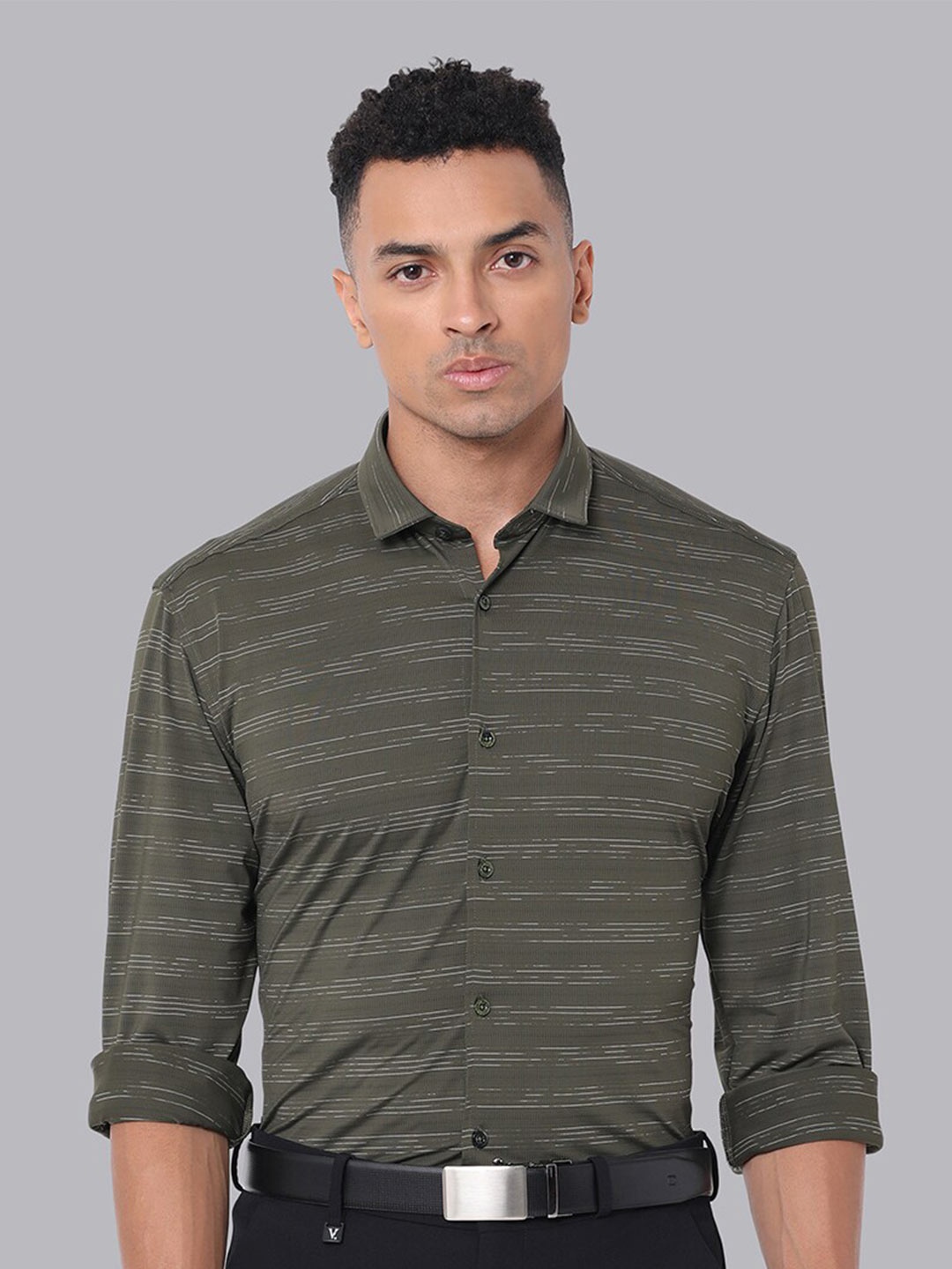 

V Dot Slim Fit Horizontal Striped Opaque Formal Shirt, Green