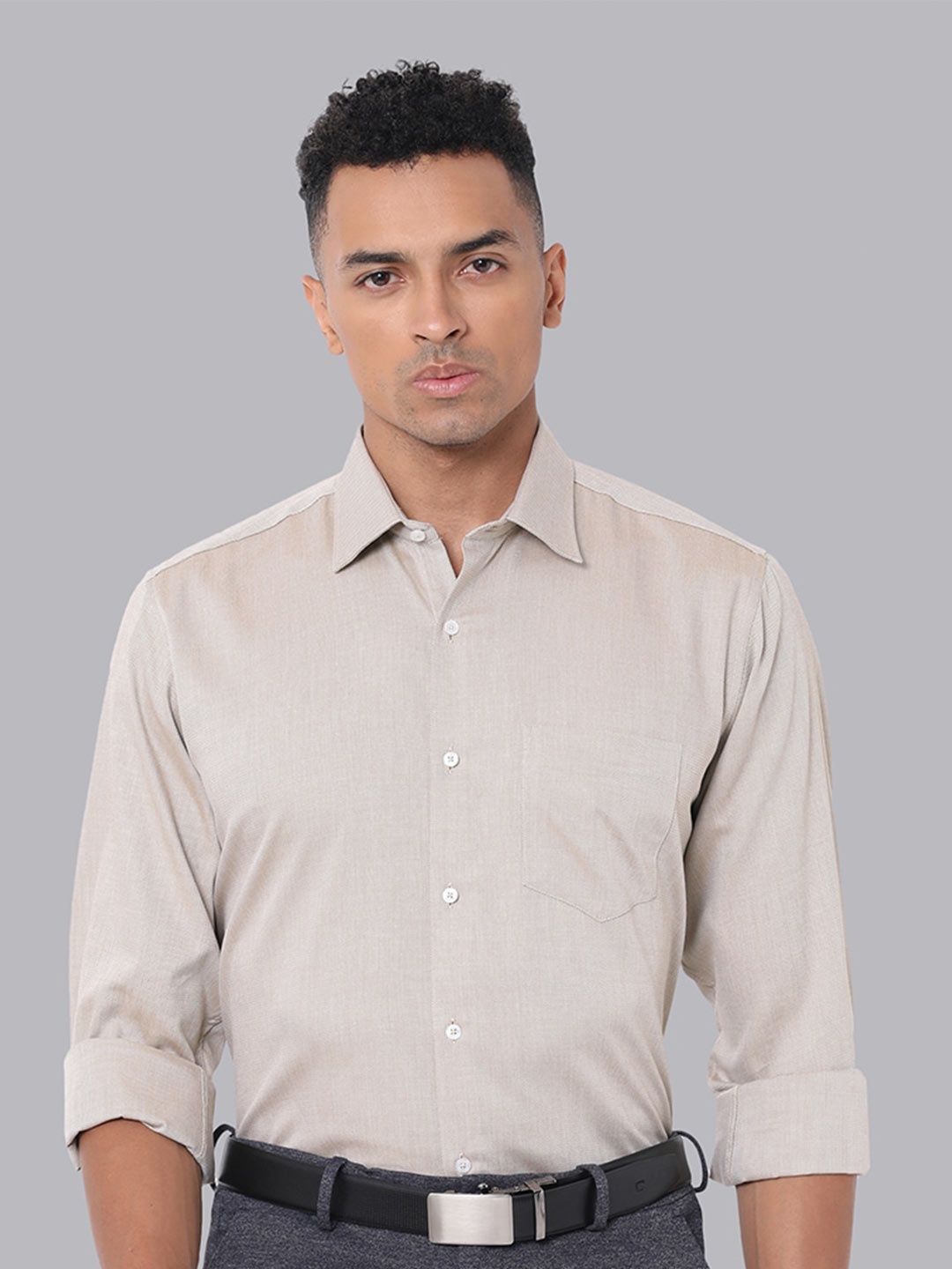 

Van Heusen Spread Collar Pure Cotton Formal Shirt, Cream