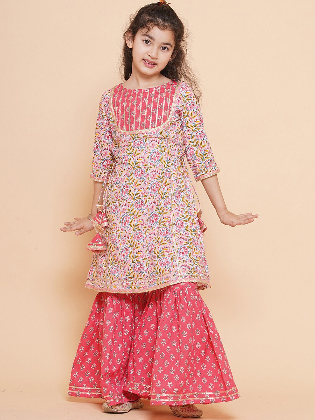 

Bitiya by Bhama Girls Printed Gotta Patti Pure Cotton Kurta With Sharara, Pink