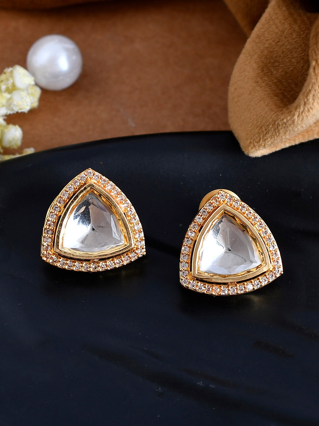 

Shoshaa Gold-Plated Triangle Kundan Studs Earrings