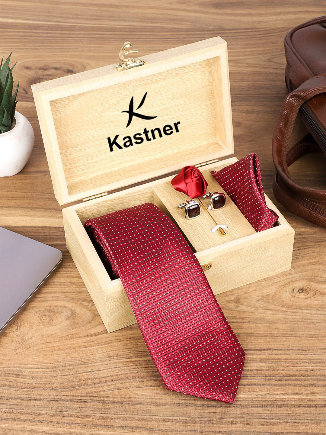 

Kastner Men Set Of 4 Accessory Gift Set, Red