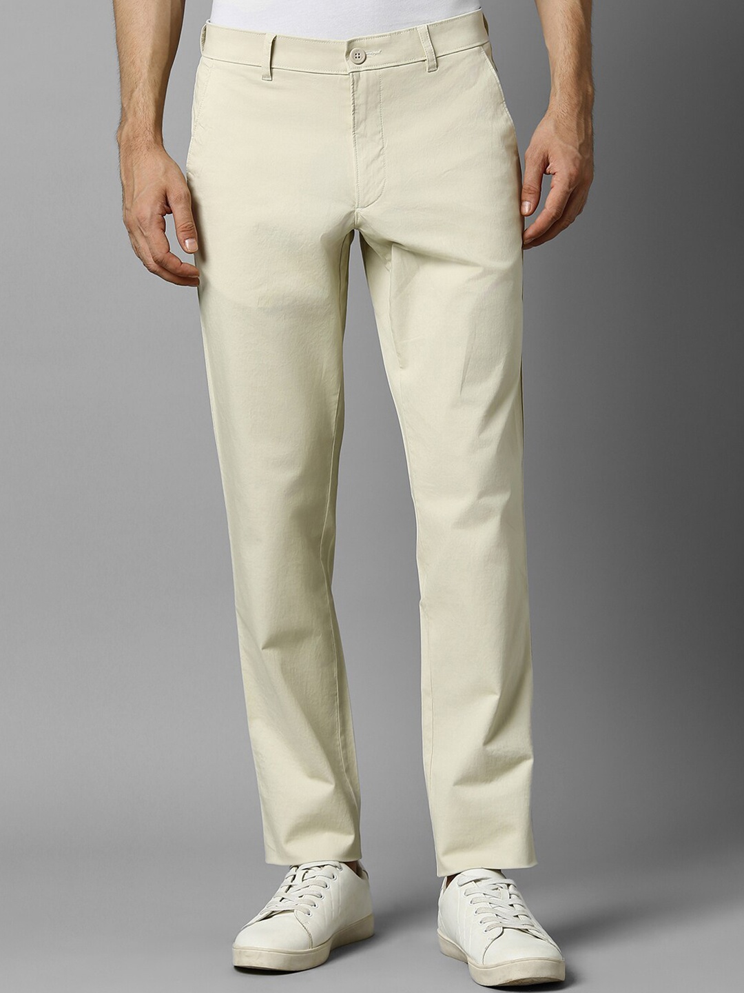 

Louis Philippe Sport Men Slim Fit Chinos Trousers, Cream