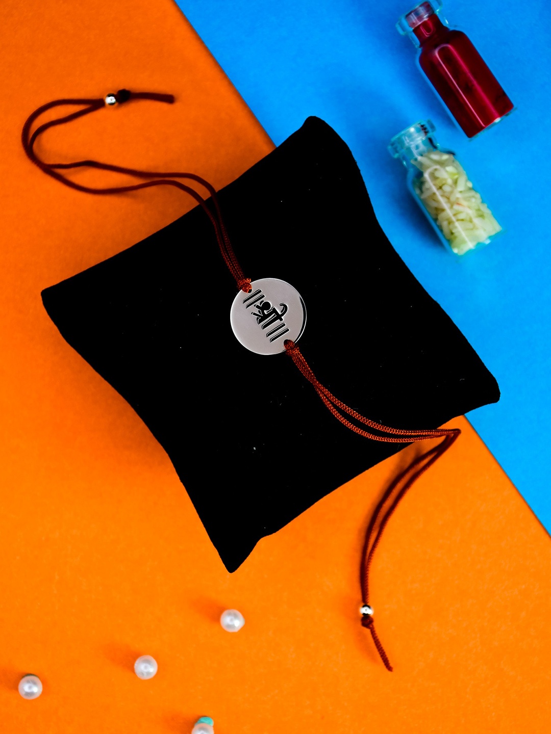 

Arte Jewels Thread Rakhi, Silver