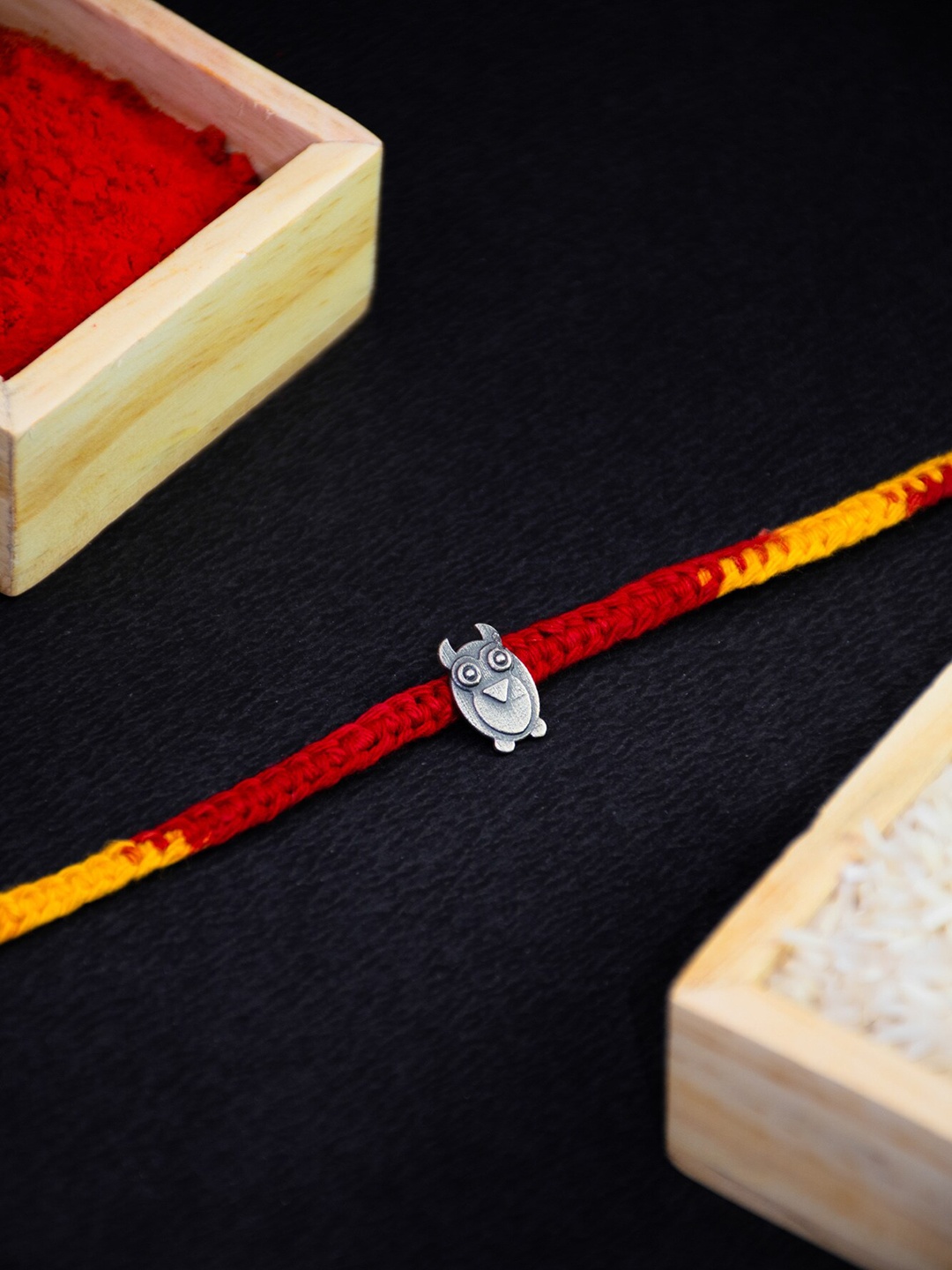 

Arte Jewels Kids Owl Charm Thread Rakhi, Silver