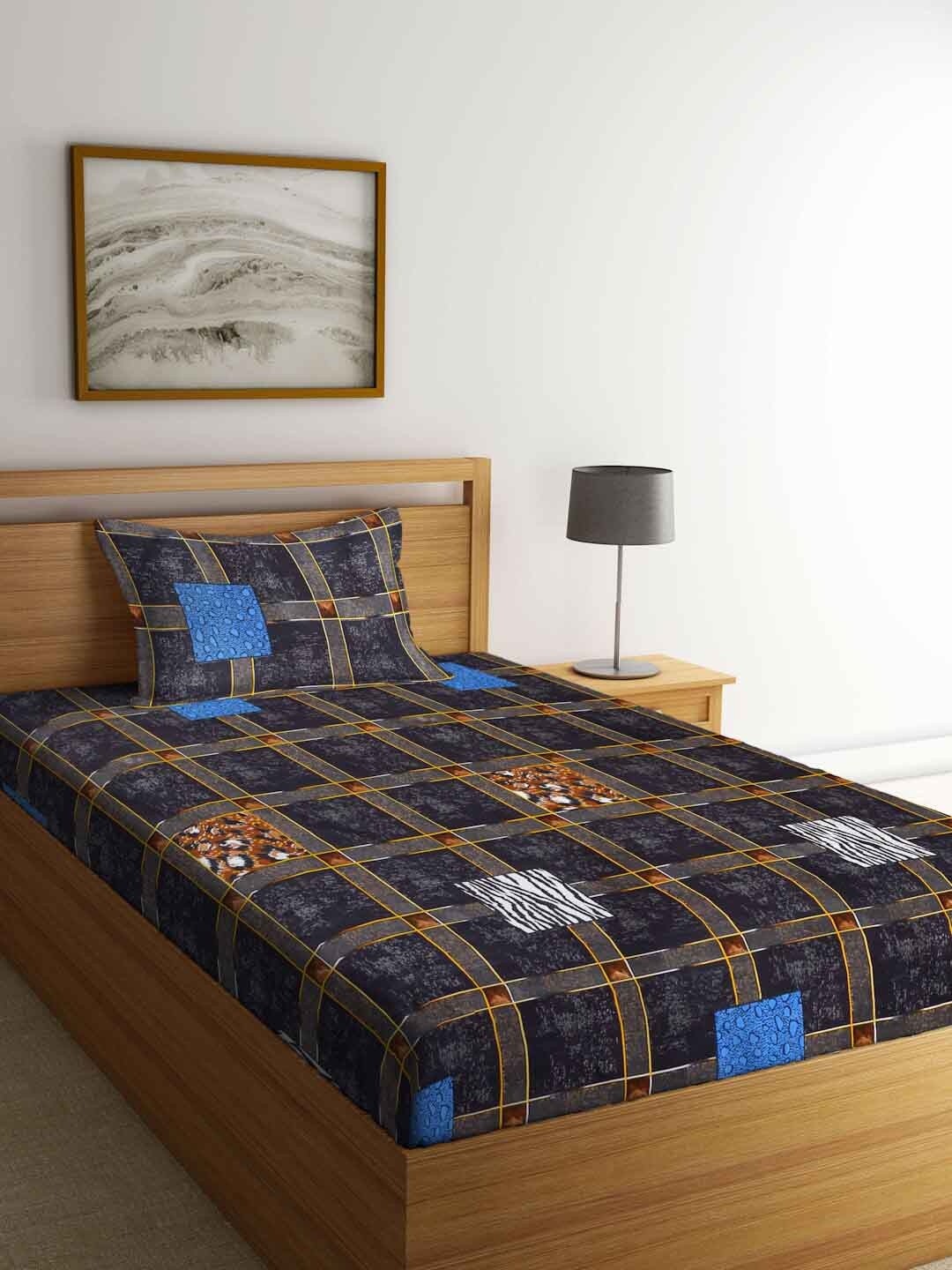 

FABINALIV Black & Blue Geometric Fitted 300 TC Single Bedsheet With 1 Pillow Cover
