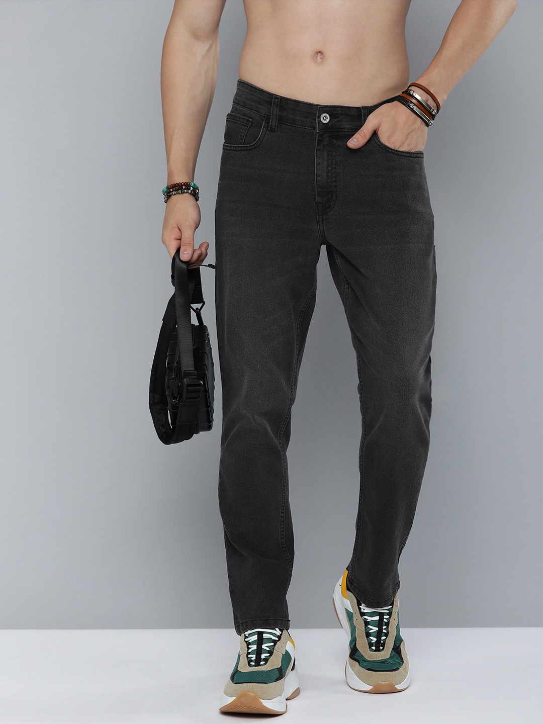 

R Code by The Roadster Life Co Men Micheal Slim Fit Jeans, Black