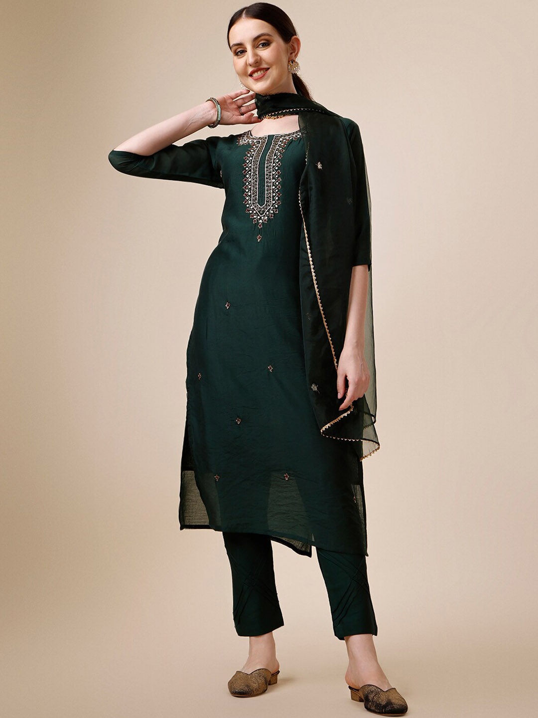 

Berrylicious Embroidered Chanderi Cotton Kurta With Trousers & Dupatta, Green