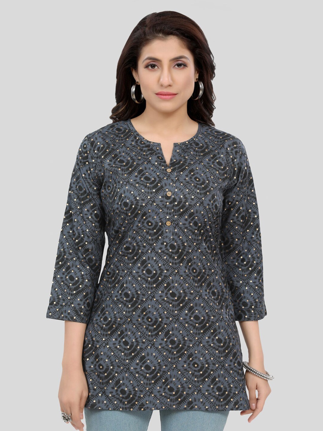

Saree Swarg Geometric Printed Kurti, Grey