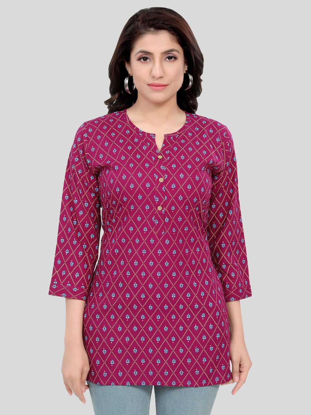 

Saree Swarg Ethnic Motifs Printed Kurti, Burgundy