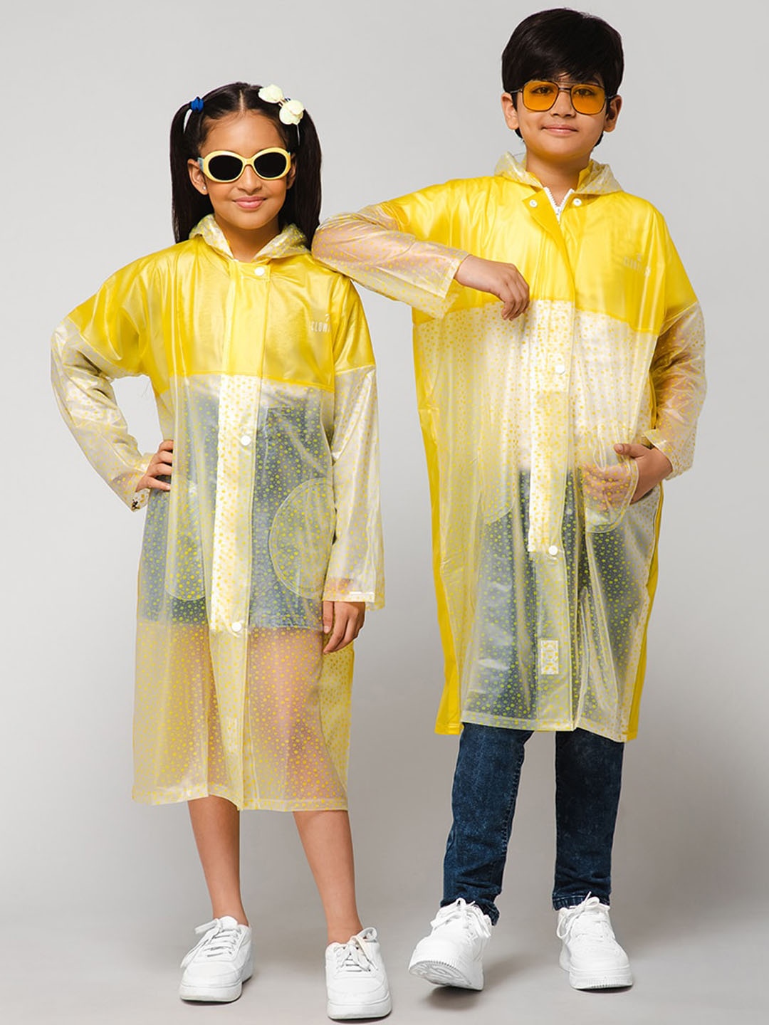 

THE CLOWNFISH Misty Magic Kids Hooded PVC Longline Rainsuit, Yellow