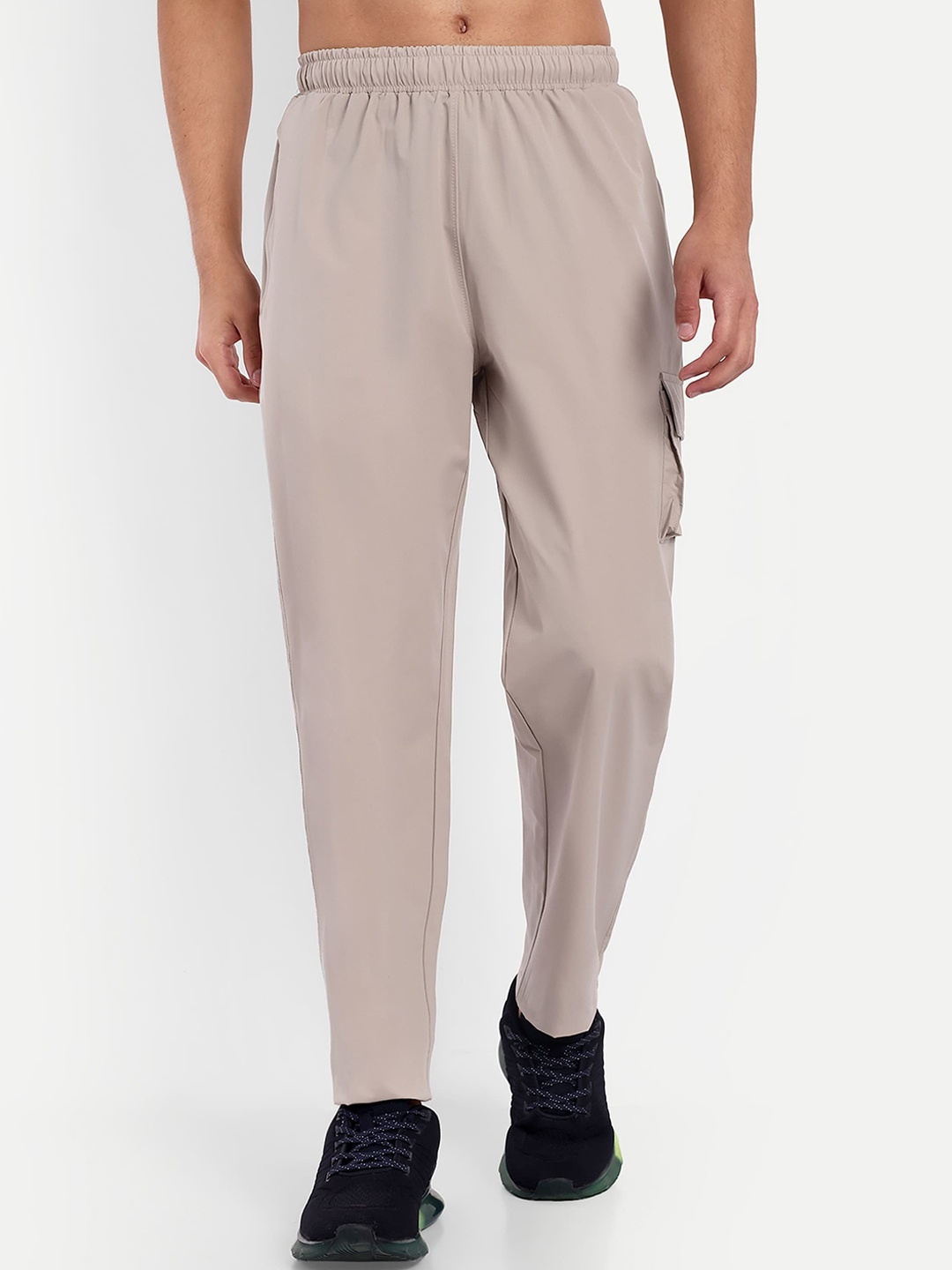 

SIAPA Men Oversized Antimicrobial Track Pants, Cream