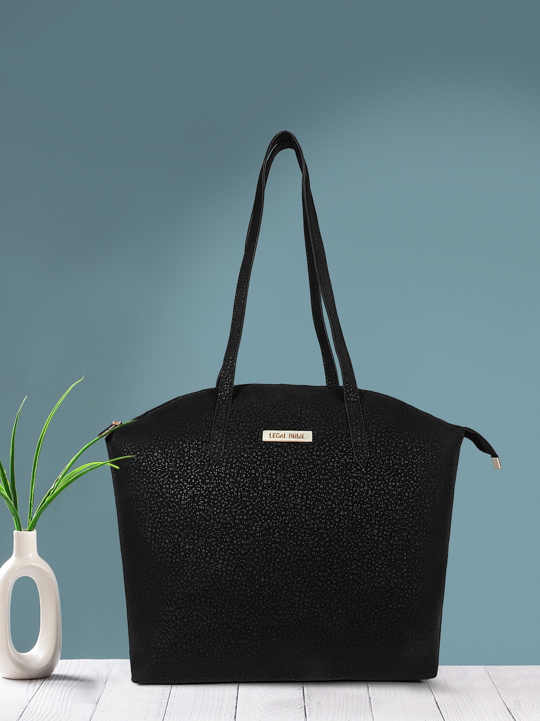 

LEGAL BRIBE Women PU Structured Shoulder Bag, Black
