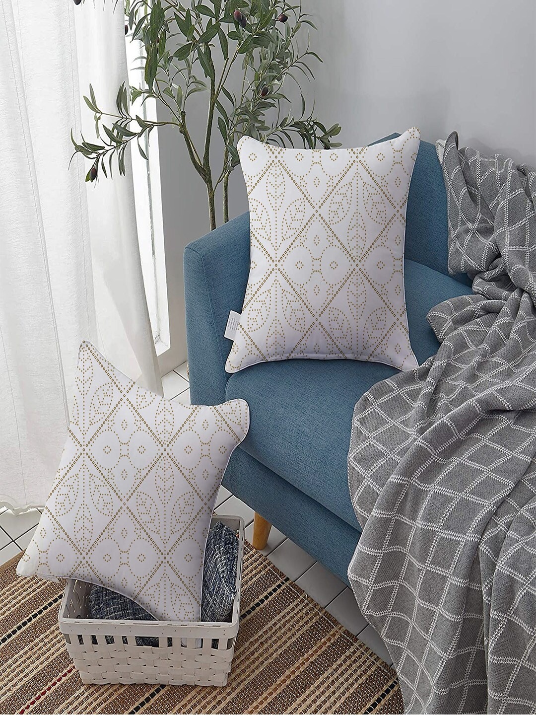 

THE WHITE MOSS White & Brown 3 Pieces Floral Square Cotton Cushion Covers