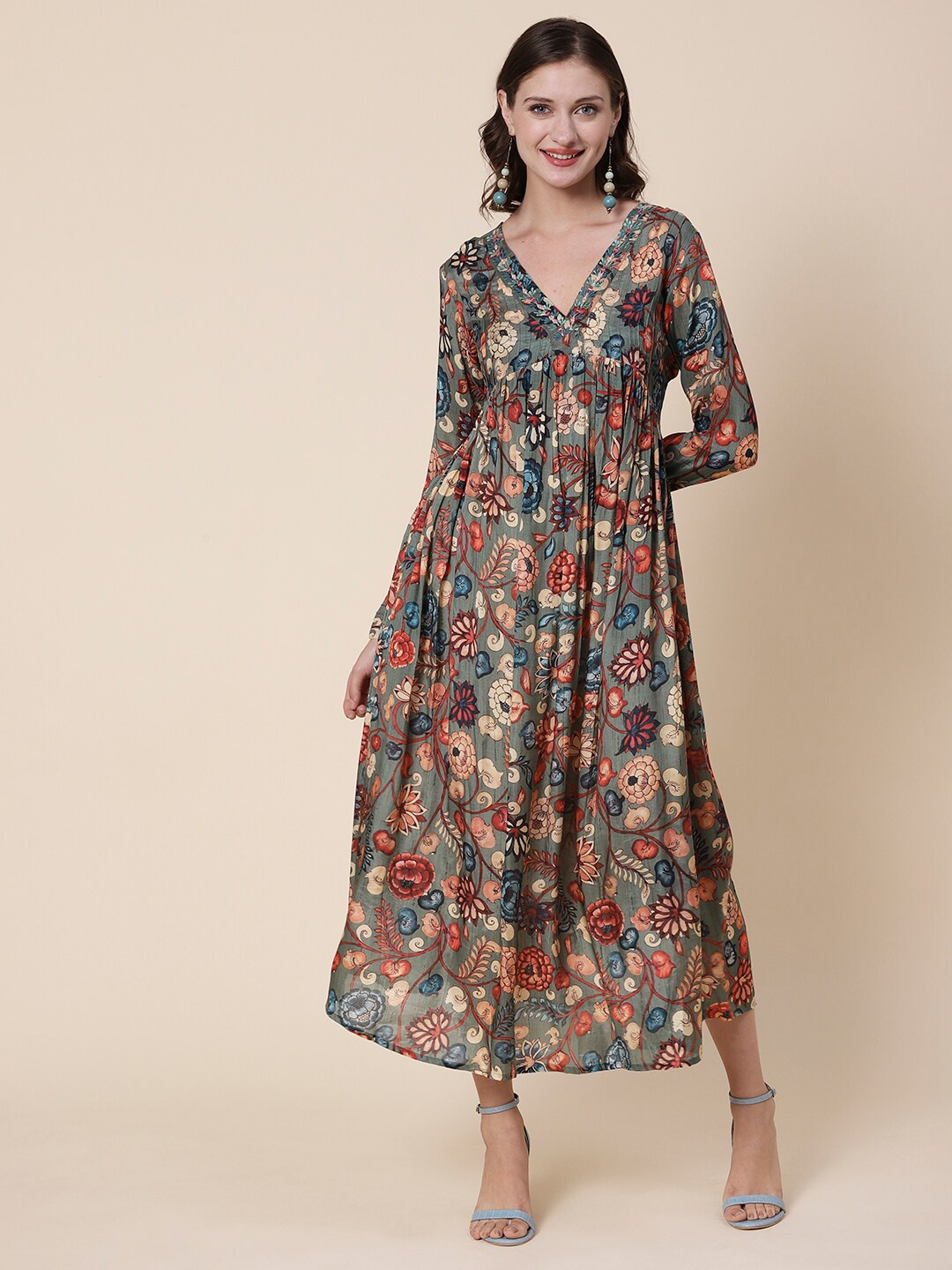 

FASHOR Grey & Maroon Floral Printed V-Neck Maxi Dress