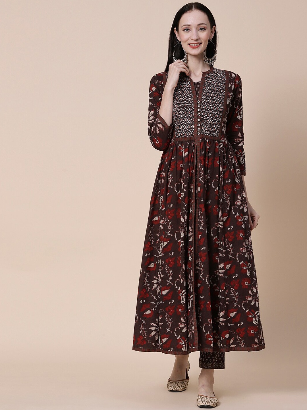 

FASHOR Women Maroon & White Floral Printed Pure Cotton Empire Kurta With Trousers