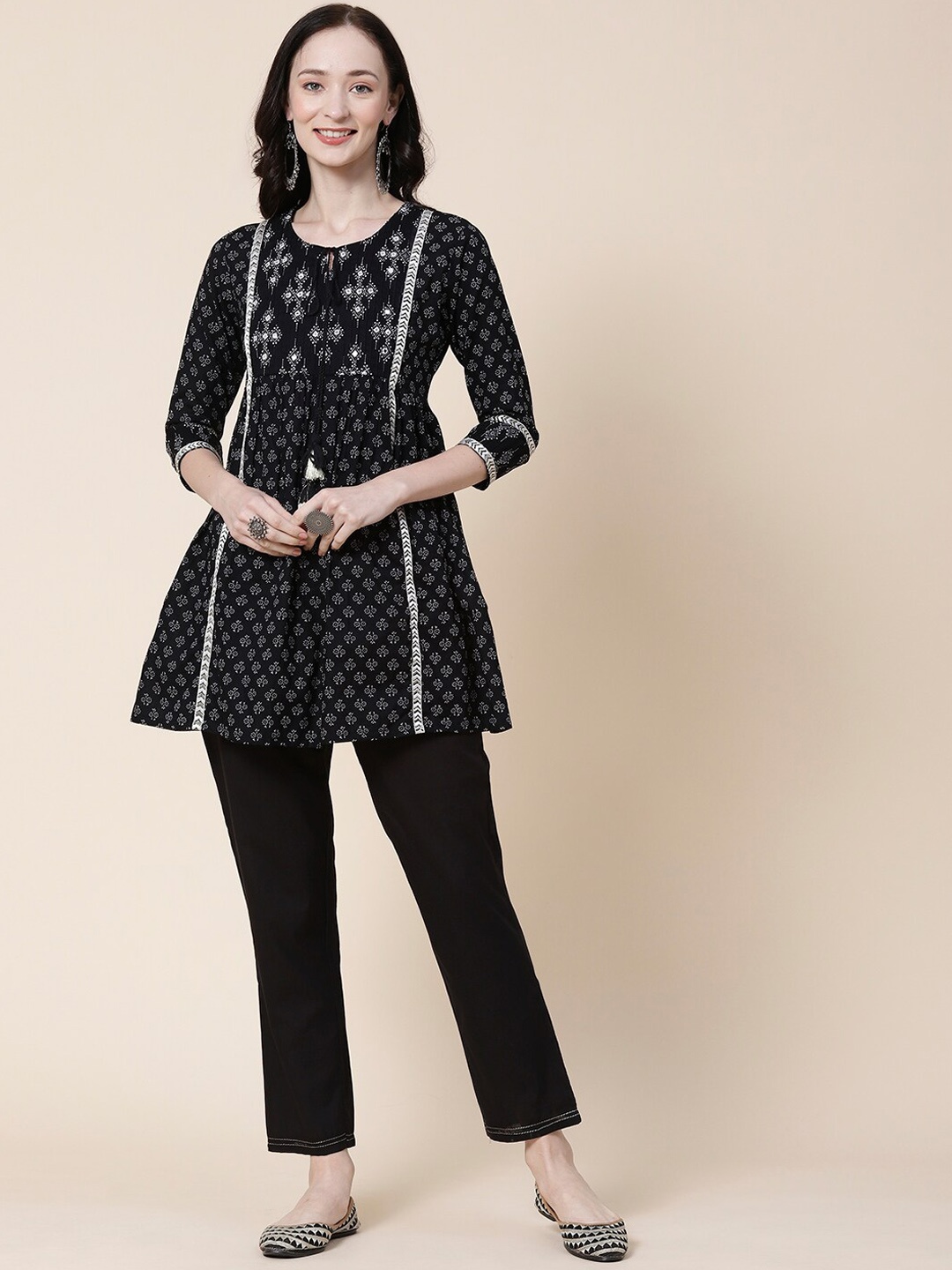 

FASHOR Women Black Ethnic Motifs Printed Pure Cotton Mirror Work Kurta With Trousers