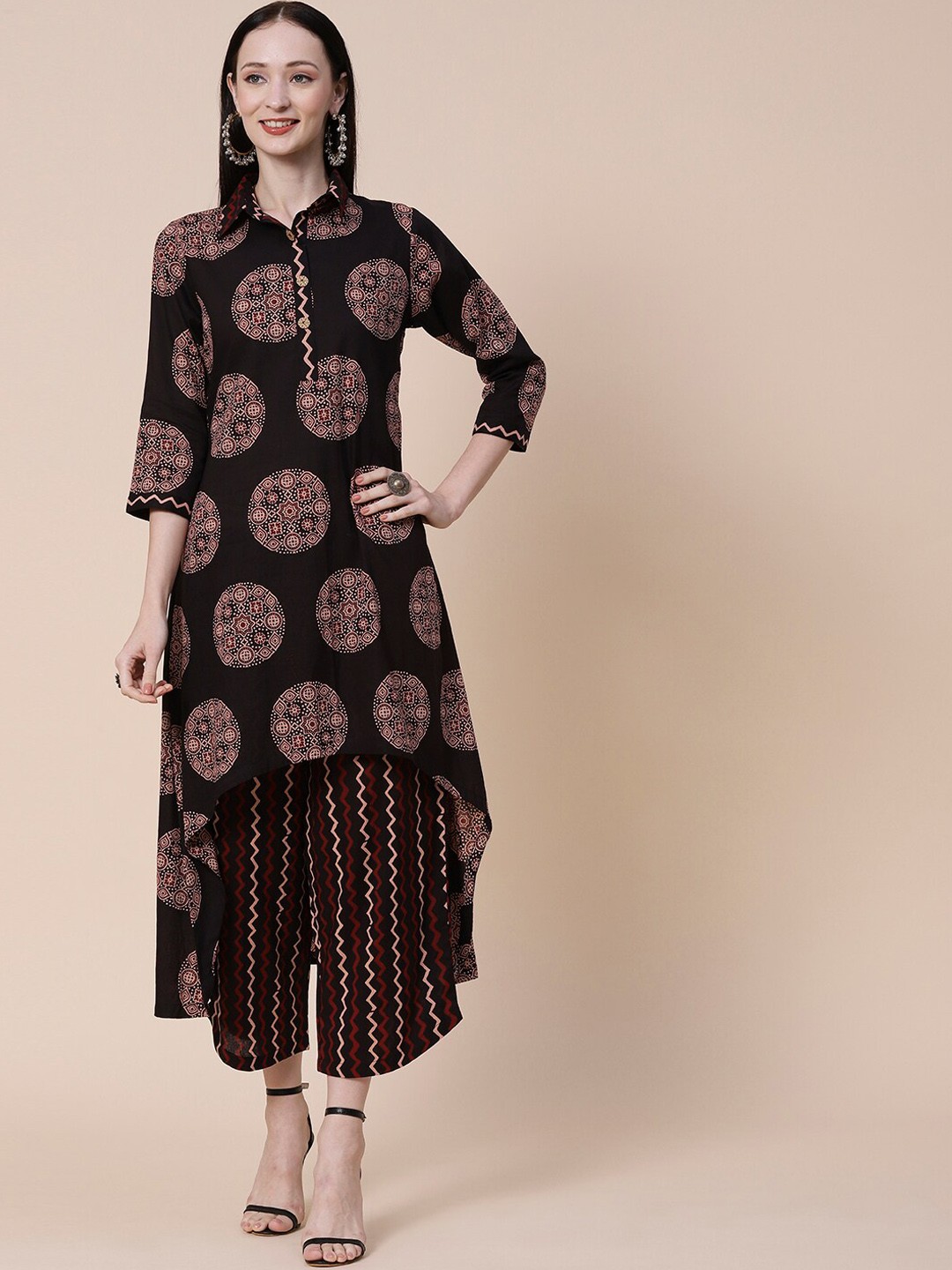

FASHOR Women Black & Red Printed Pure Cotton Shirt Collar High-Low Kurta With Palazzos