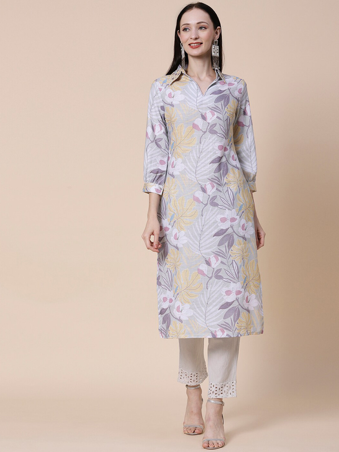 

FASHOR Grey Floral Printed Regular Beads and Stones Linen Kurta with Trousers